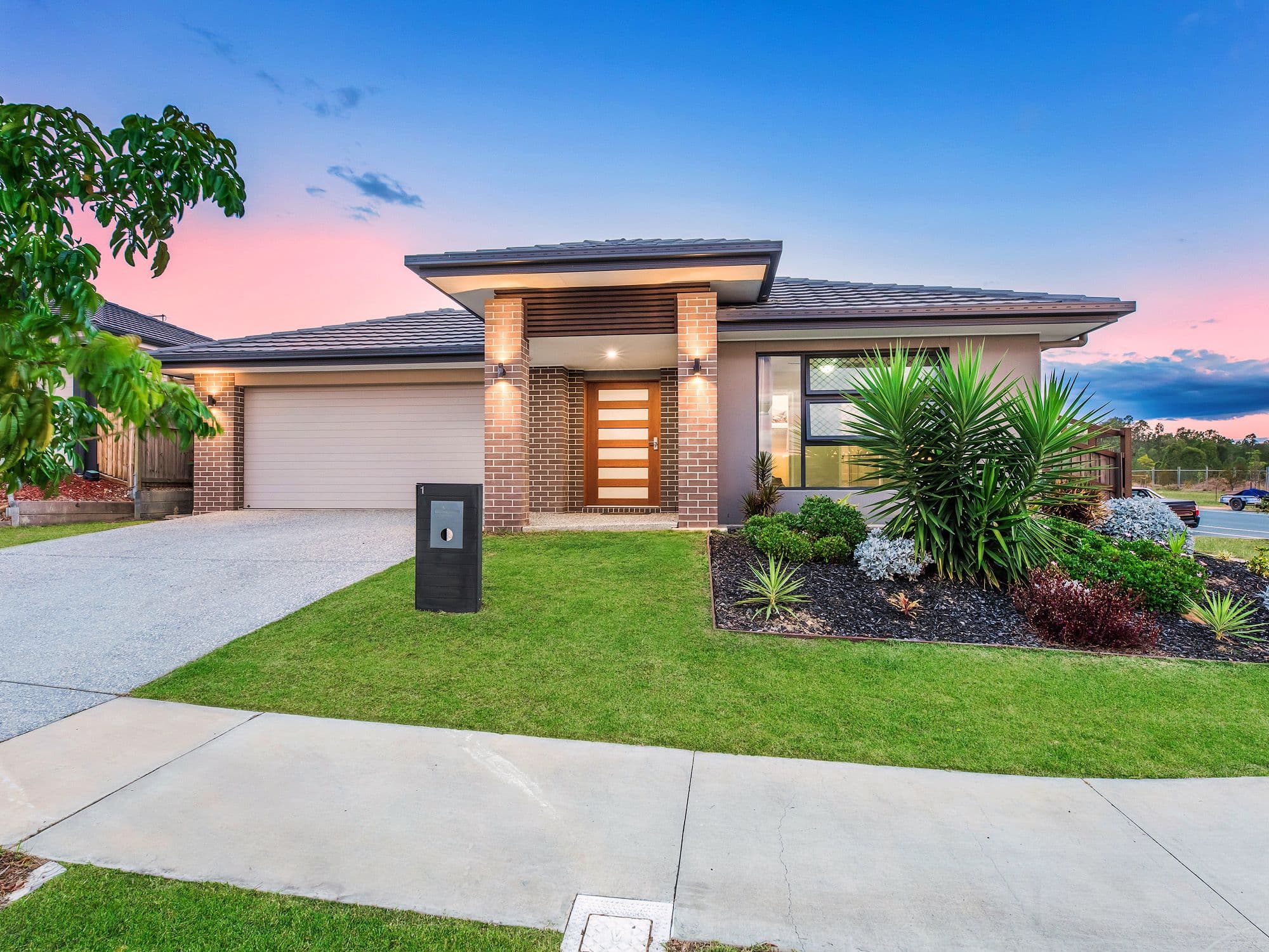 1 Lomond Street, South Ripley QLD 4306, South Ripley - Image 1