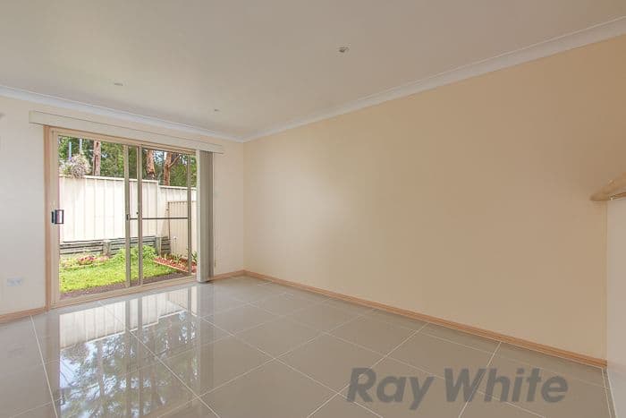 20 Madeleine Avenue, Charlestown - Thumbnail 3