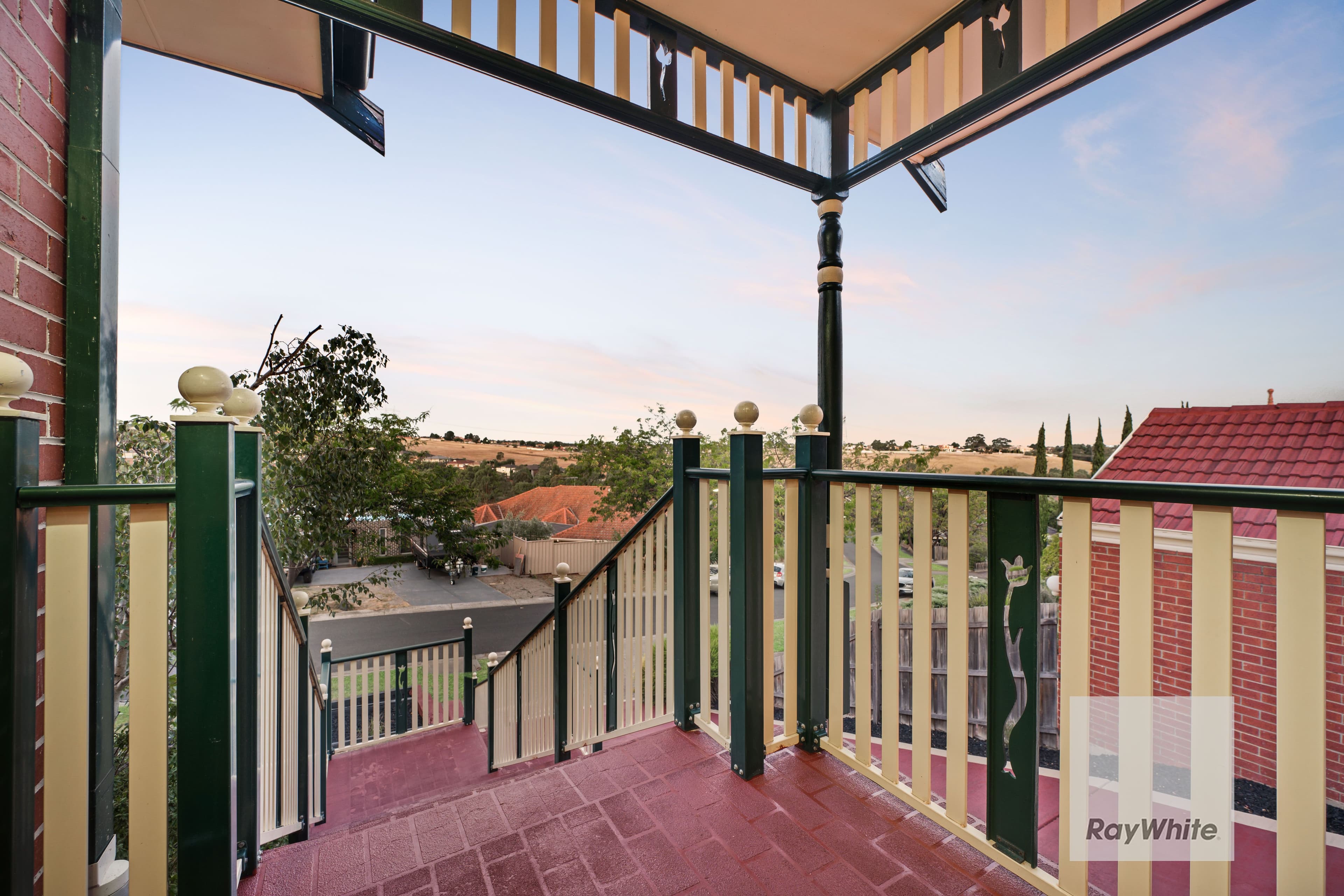 11 Maclaren Court, Greenvale VIC 3059, Greenvale - Thumbnail 2