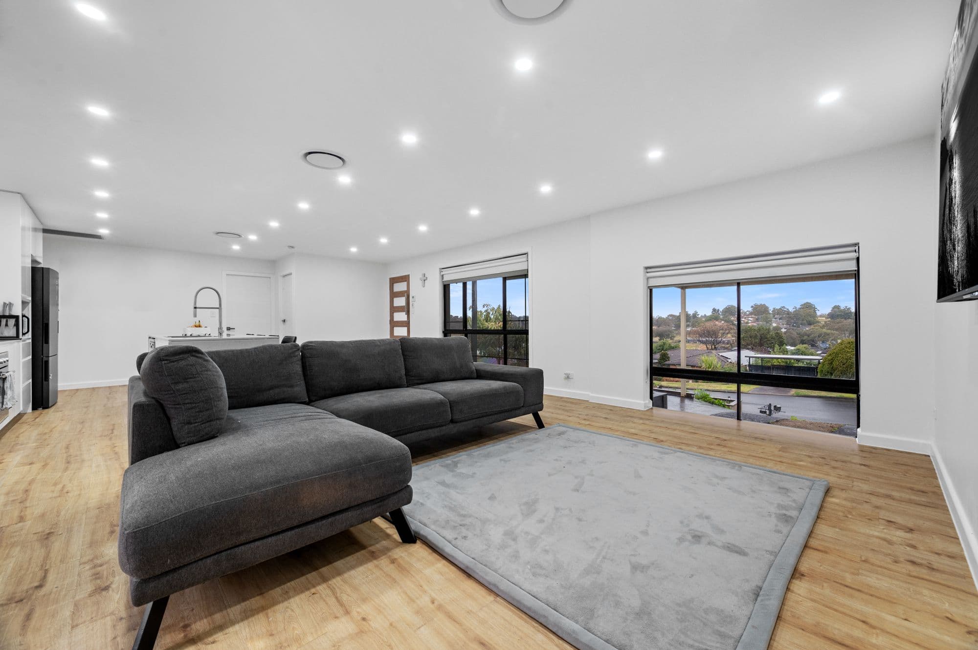 35 Aquamarine Drive, Eagle Vale NSW 2558, Eagle Vale - Thumbnail 8