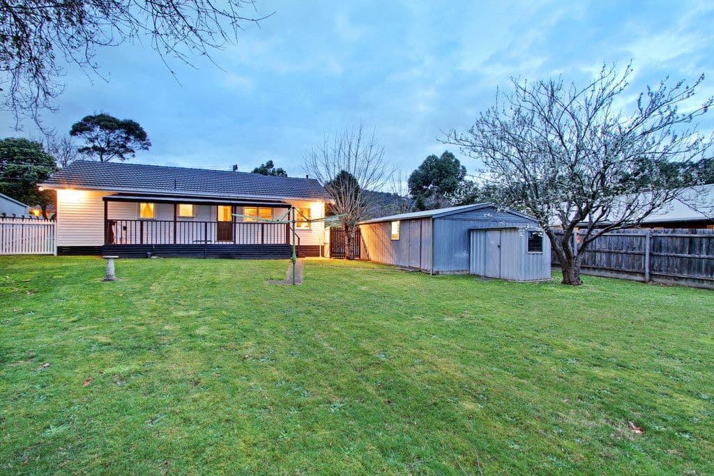 16 TIMEWELL Crescent, BORONIA VIC 3155, Boronia - Thumbnail 2