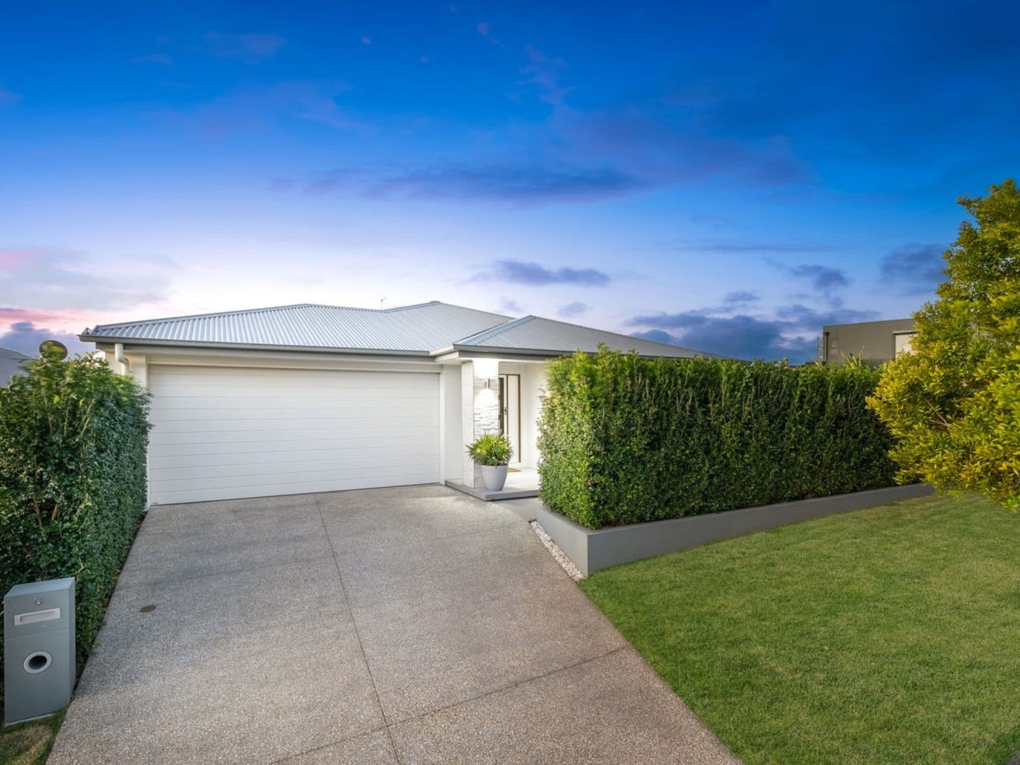 6 Superior Parade, Bridgeman Downs QLD 4035, Bridgeman Downs - Image 1