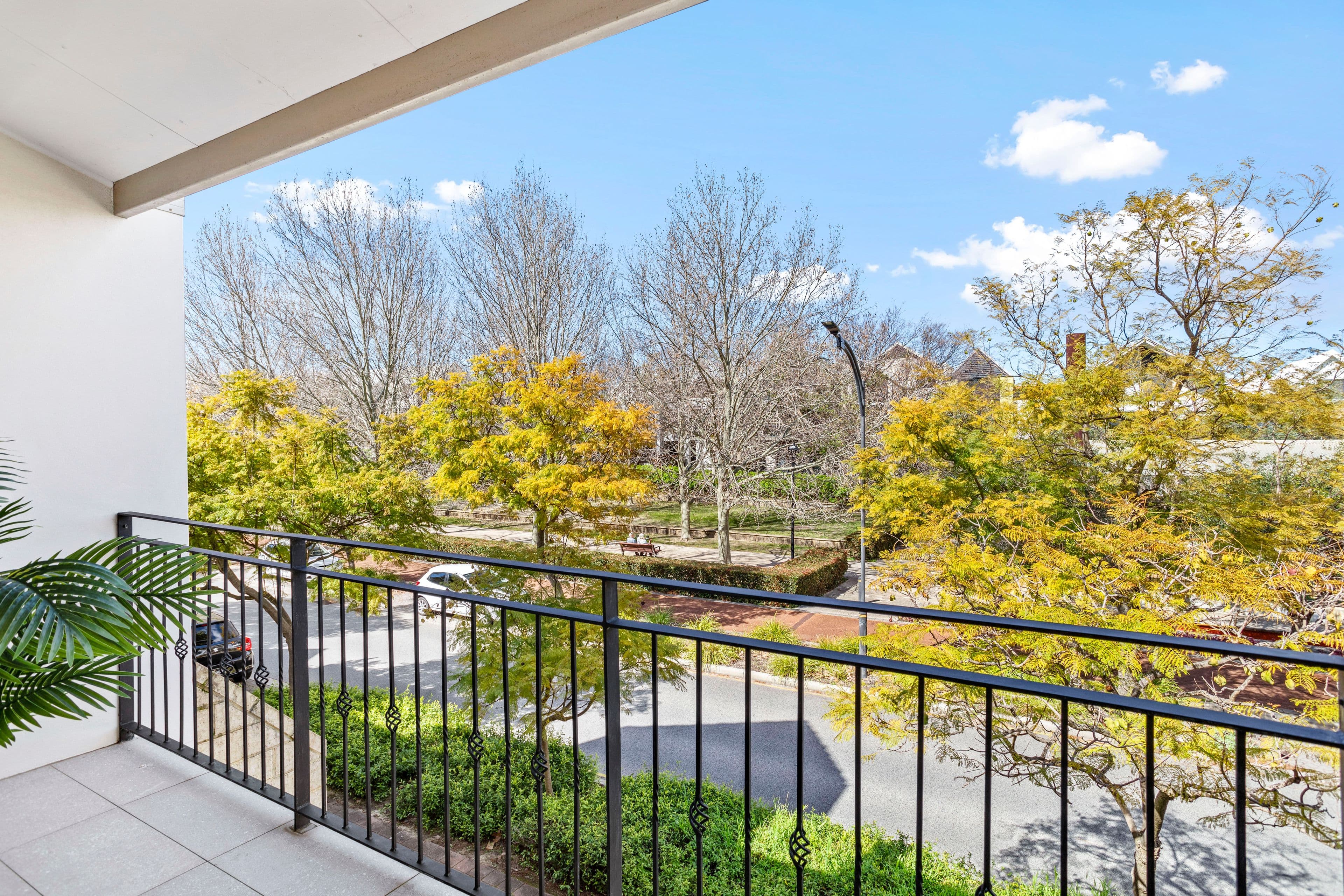 40 Mere View Way, Subiaco WA 6008, Subiaco - Thumbnail 2