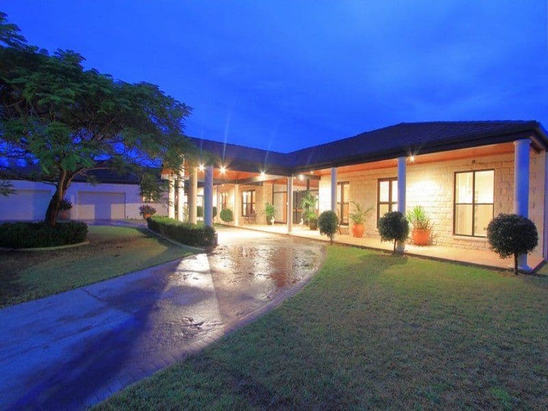 8 Gretton Court, AVOCA QLD 4670, Avoca - Thumbnail 2