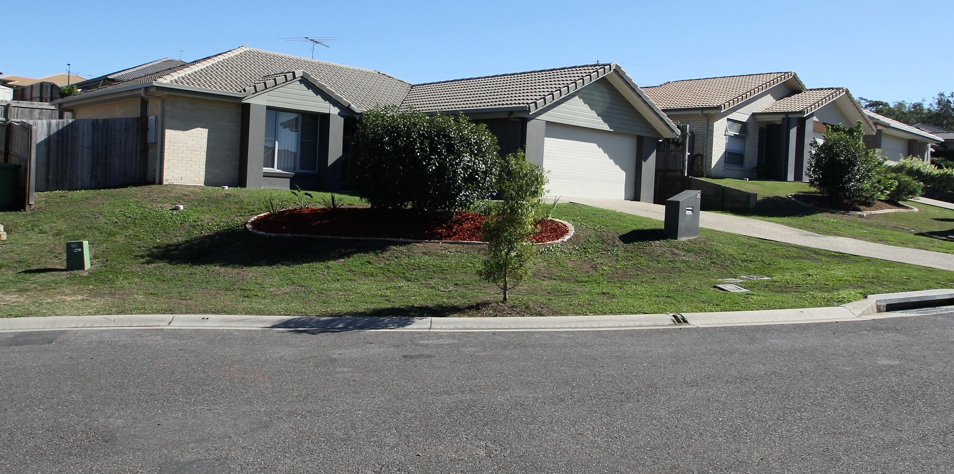 21 Basinghall Place, Marsden QLD 4132, Marsden - Thumbnail 2