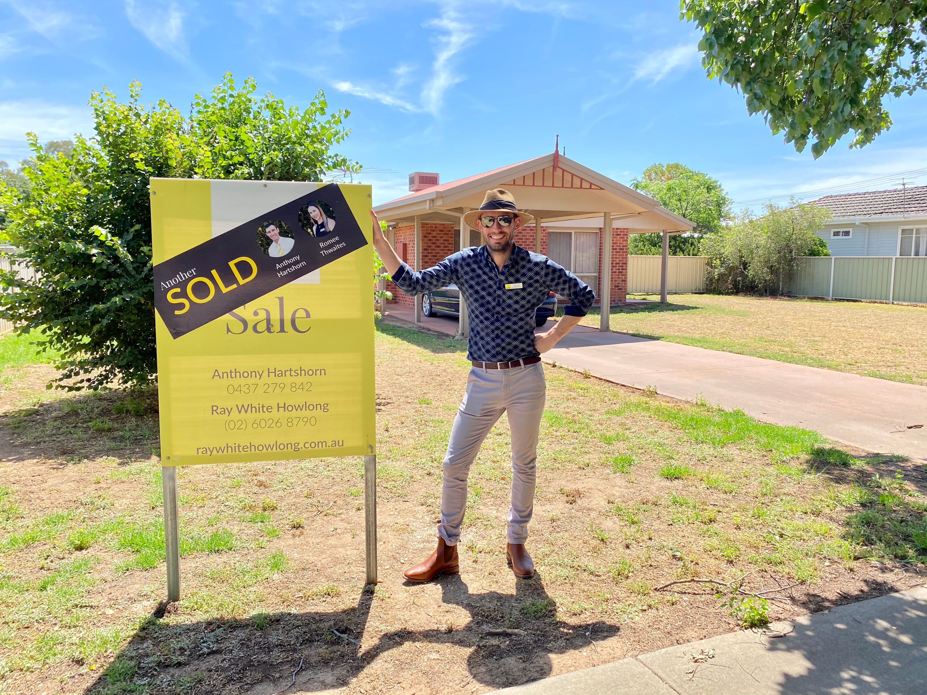 117 Sturt Street, Howlong NSW 2643, Howlong - Image 1