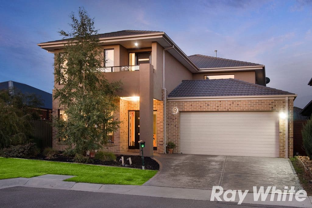 9 Charolais Court, Pakenham VIC 3810, Pakenham - Image 1