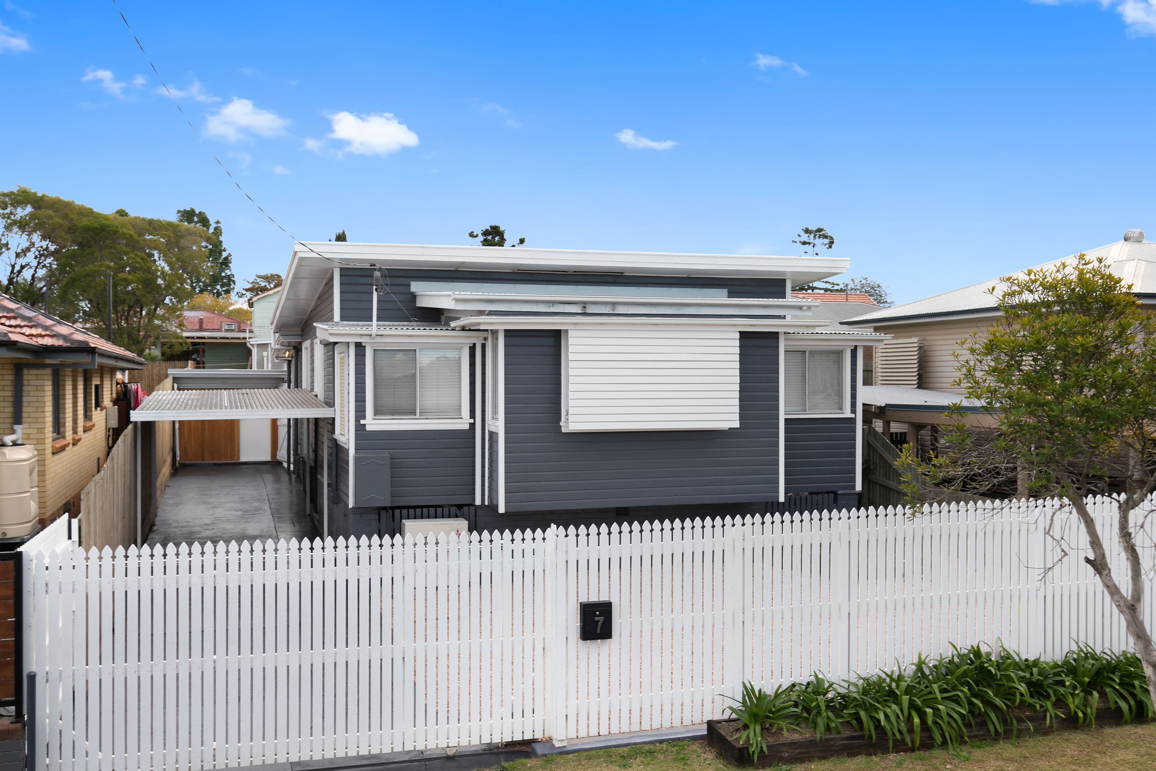7 Blackdown Street, Harristown QLD 4350, Harristown - Thumbnail 2