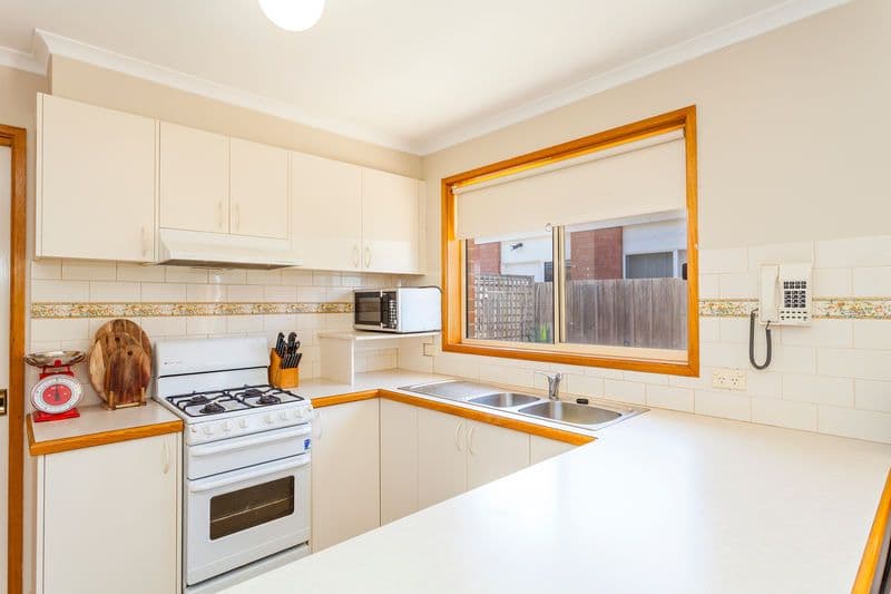 11 Kurrajong Court, GROVEDALE VIC 3216, Grovedale - Thumbnail 5