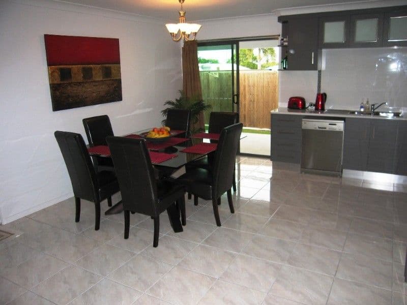 4 Nicklin Drive, BEACONSFIELD QLD 4740, Beaconsfield - Thumbnail 2