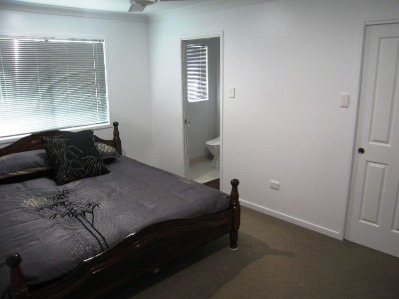 4 Nicklin Drive, BEACONSFIELD QLD 4740, Beaconsfield - Thumbnail 8