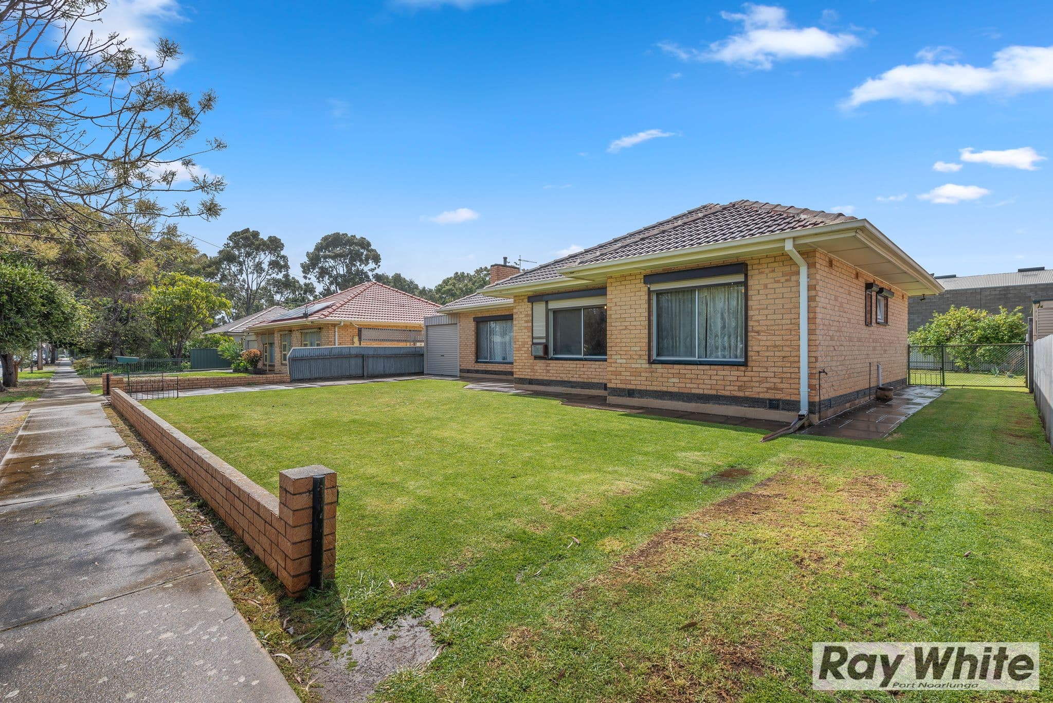 9 Oakleigh Road, Marion SA 5043, Marion - Thumbnail 2