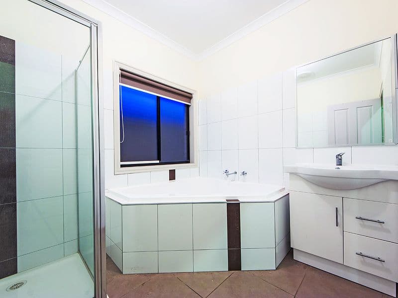 2 Swinburne Court, TRUGANINA VIC 3029, Truganina - Thumbnail 8