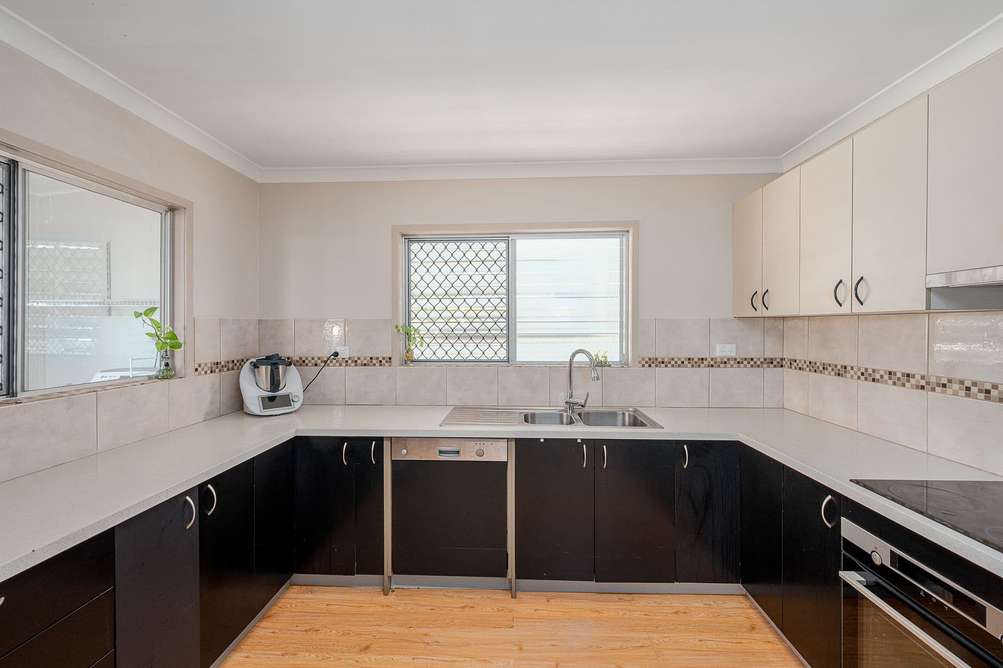36 Banksia Avenue, Sun Valley QLD 4680, Sun Valley - Thumbnail 5