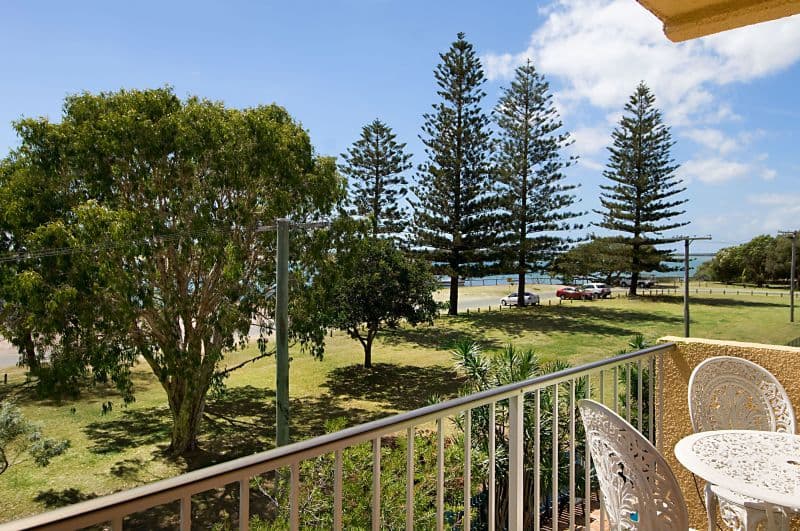 Unit 5 'BarrenJoey' 17 Landsborough Parade, Golden Beach QLD 4551, Golden Beach - Thumbnail 4