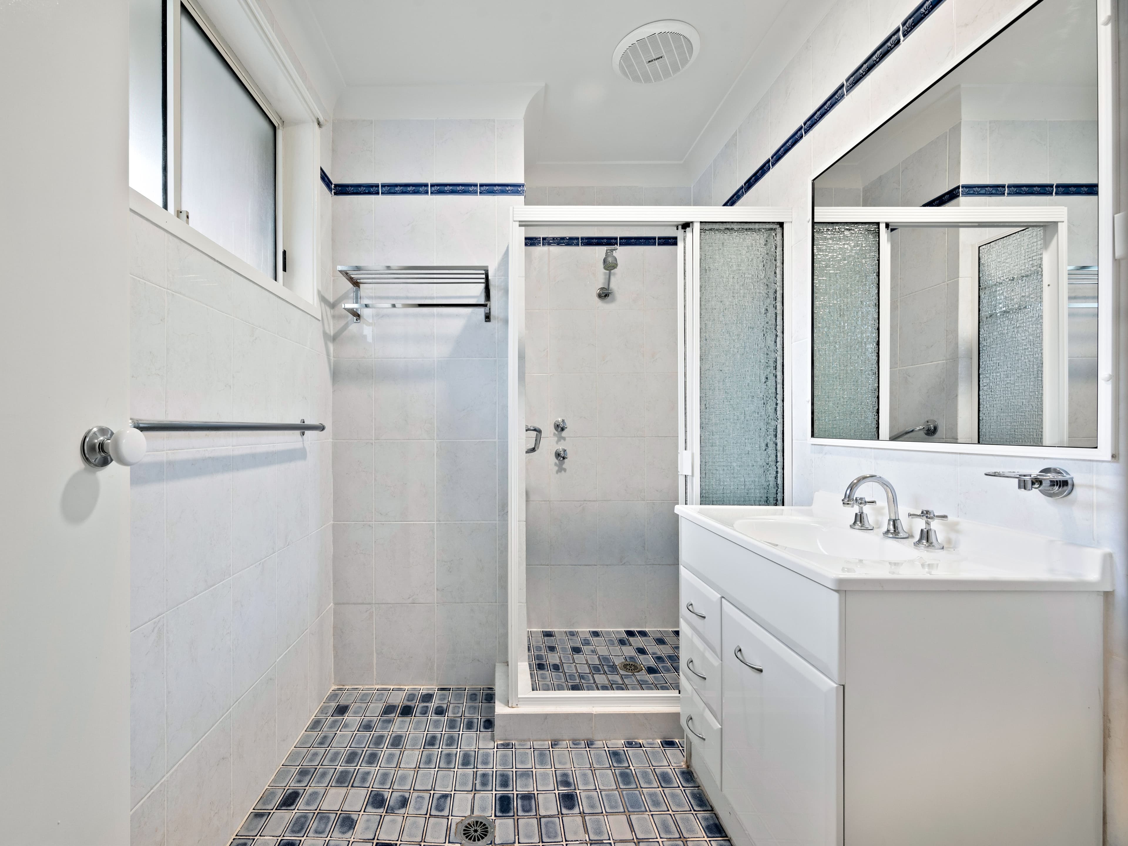 56 Lancia Drive, Ingleburn NSW 2565, Ingleburn - Thumbnail 7