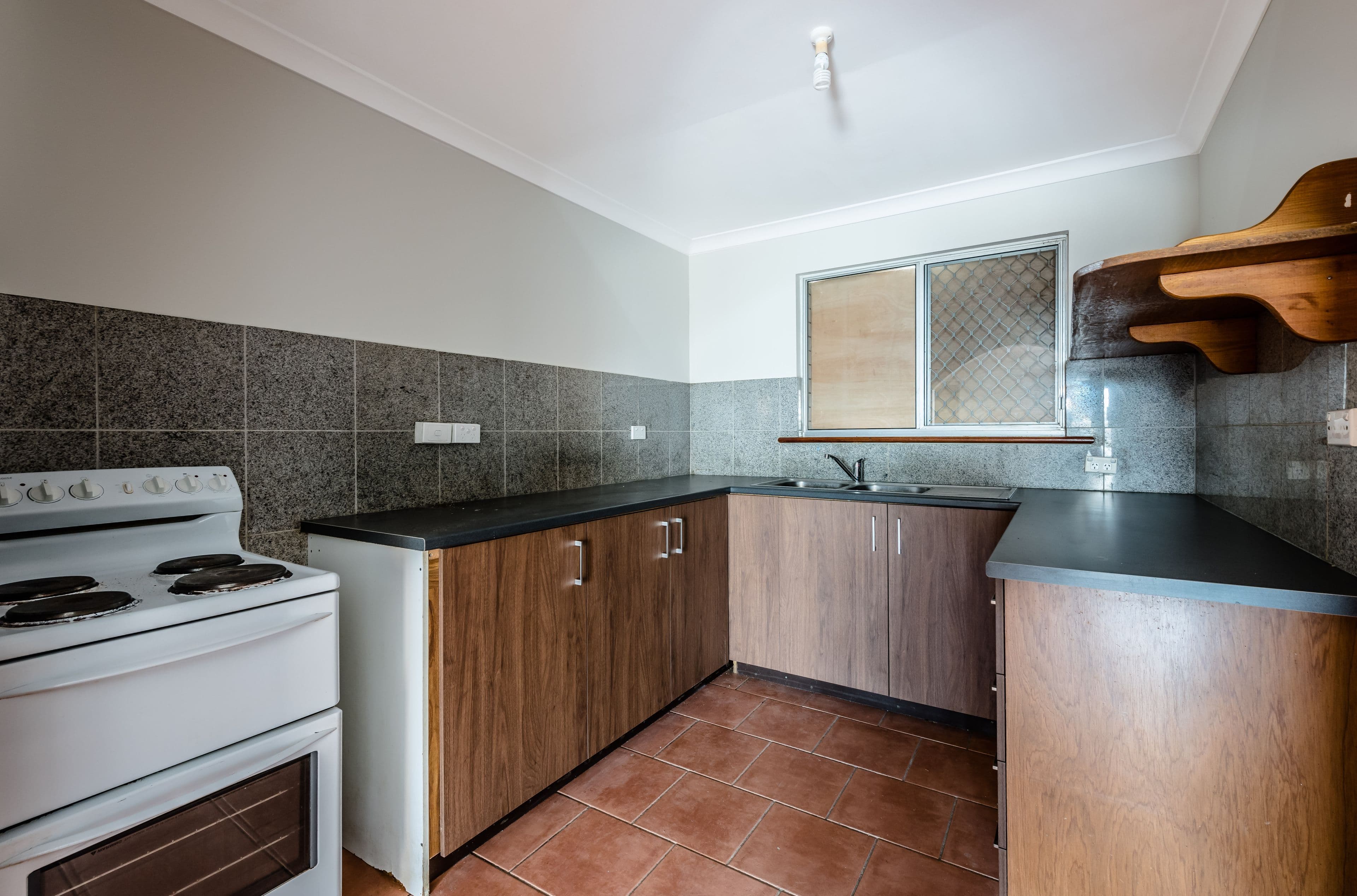 99 Rifle Range Road, Rangeway WA 6530, Rangeway - Thumbnail 3