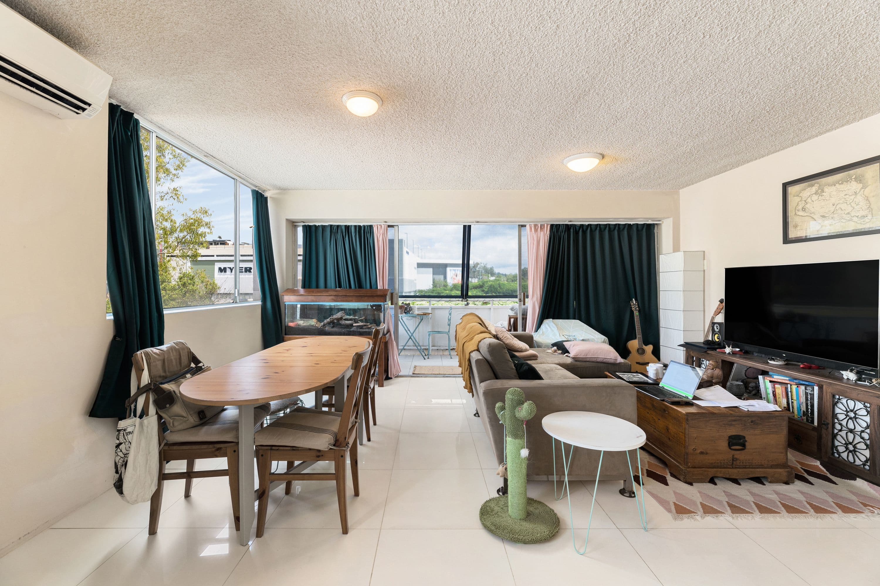 12 Underhill Avenue, Indooroopilly QLD 4068, Indooroopilly - Thumbnail 4
