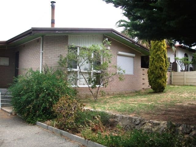 7 Lipscombe Court, MEDINA WA 6167, Medina - Image 1