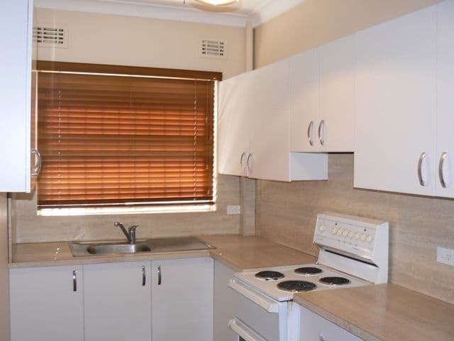 36 Victoria Avenue, PENSHURST NSW 2222, Penshurst - Thumbnail 3