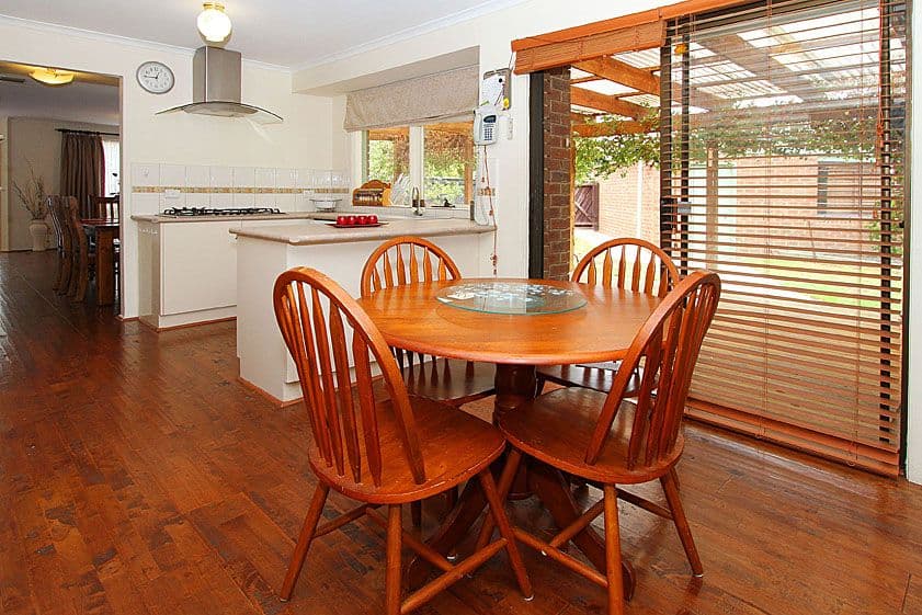 25 Garden Grove Drive, MILL PARK VIC 3082, Mill Park - Thumbnail 6