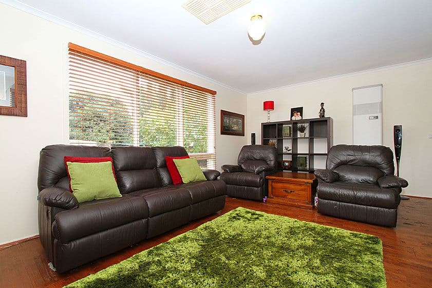 25 Garden Grove Drive, MILL PARK VIC 3082, Mill Park - Thumbnail 8