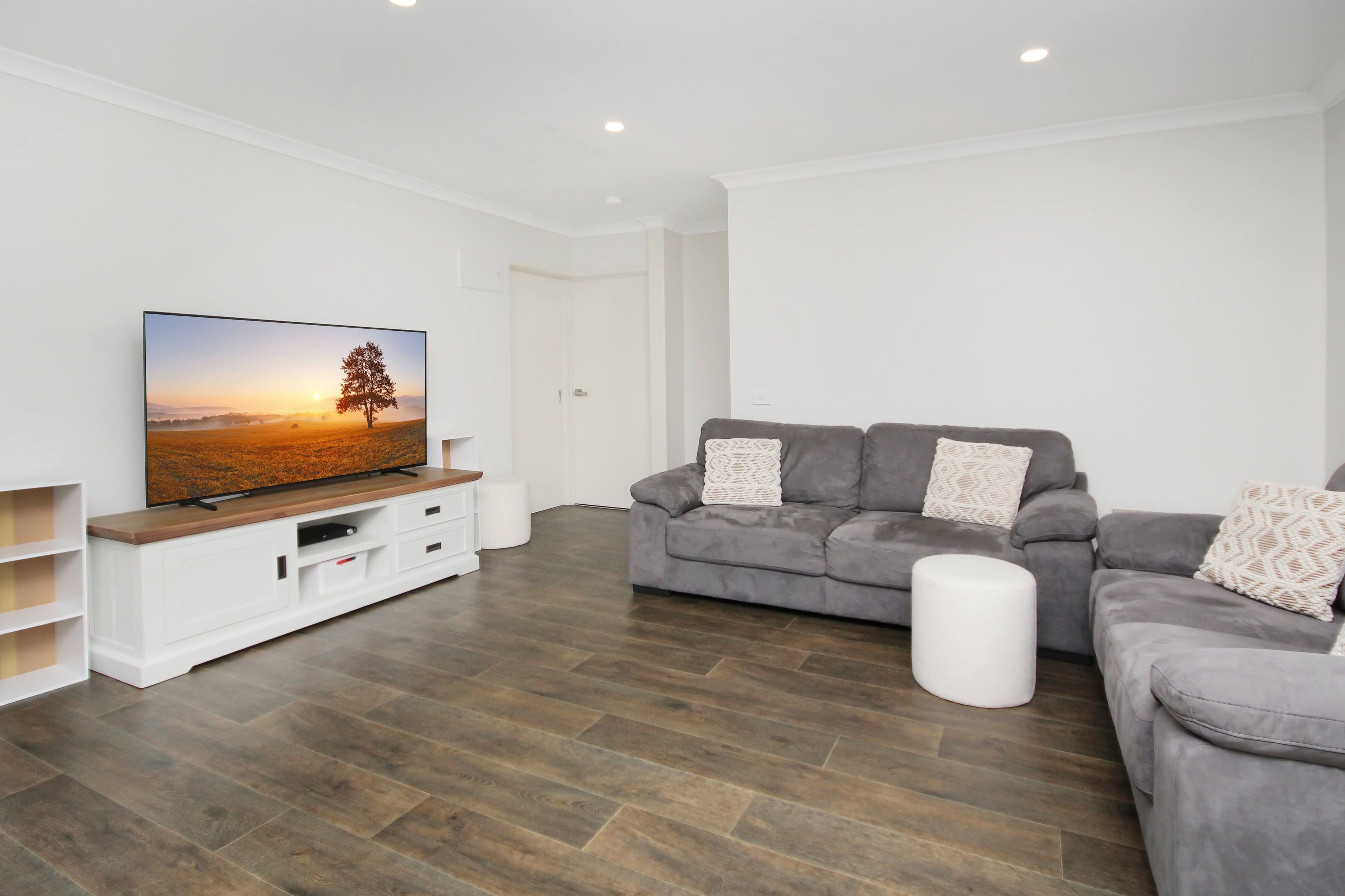 8 Robinson Street, Horsham VIC 3400, Horsham - Thumbnail 6