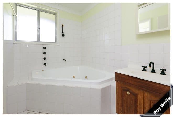 37 York Avenue, Ivanhoe East, Ivanhoe East - Thumbnail 3