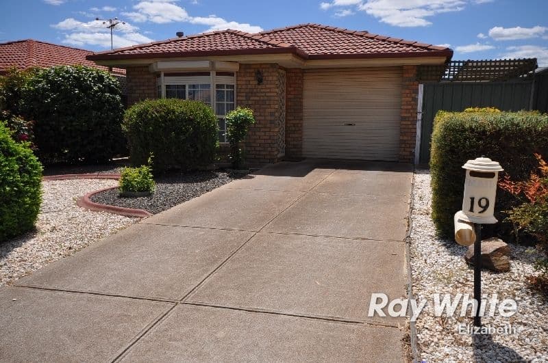 19 Blakeview Boulevard, BLAKEVIEW SA 5114, Blakeview - Thumbnail 3