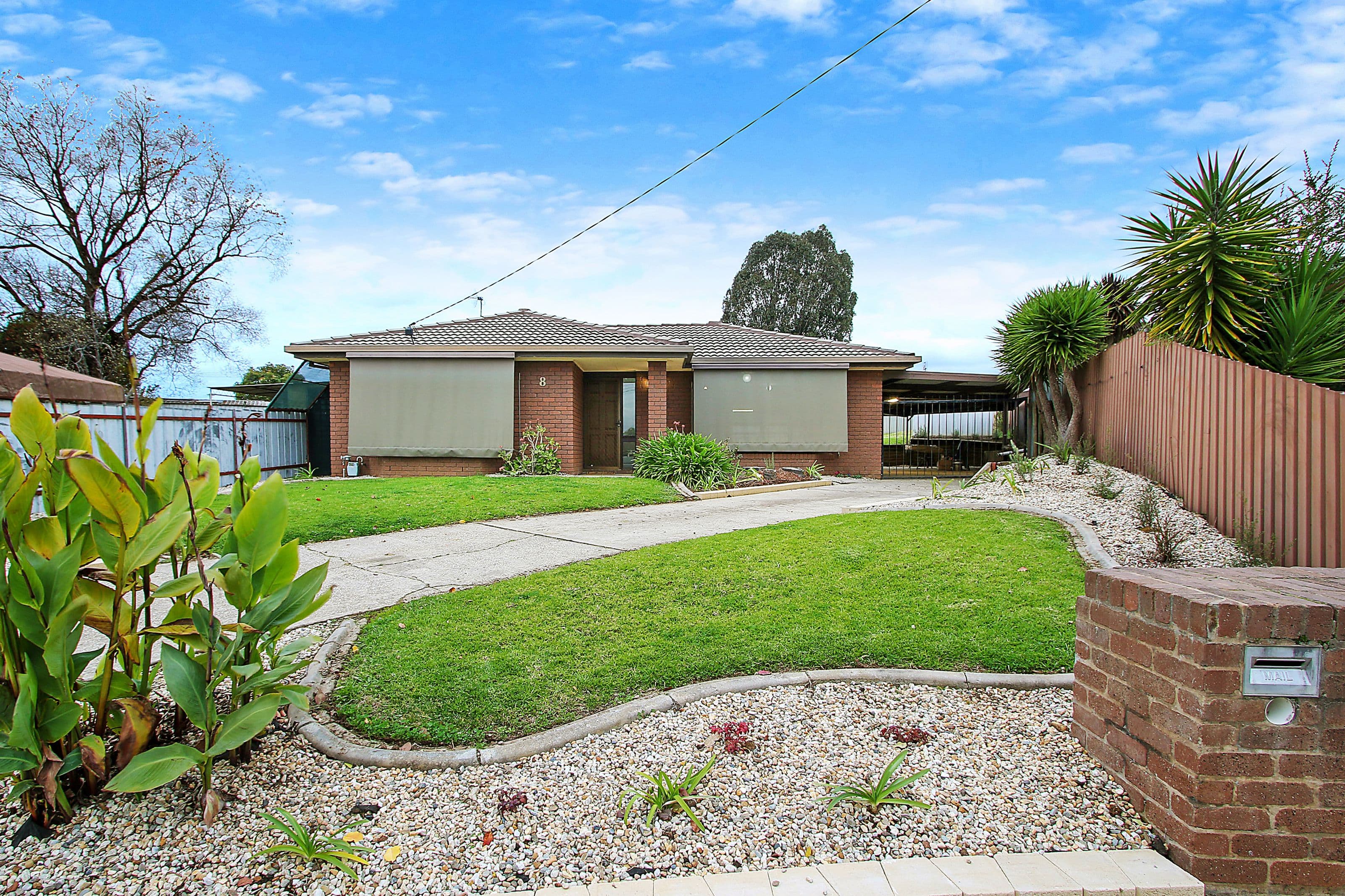 8 Lynch Court, West Wodonga VIC 3690, West Wodonga - Image 1