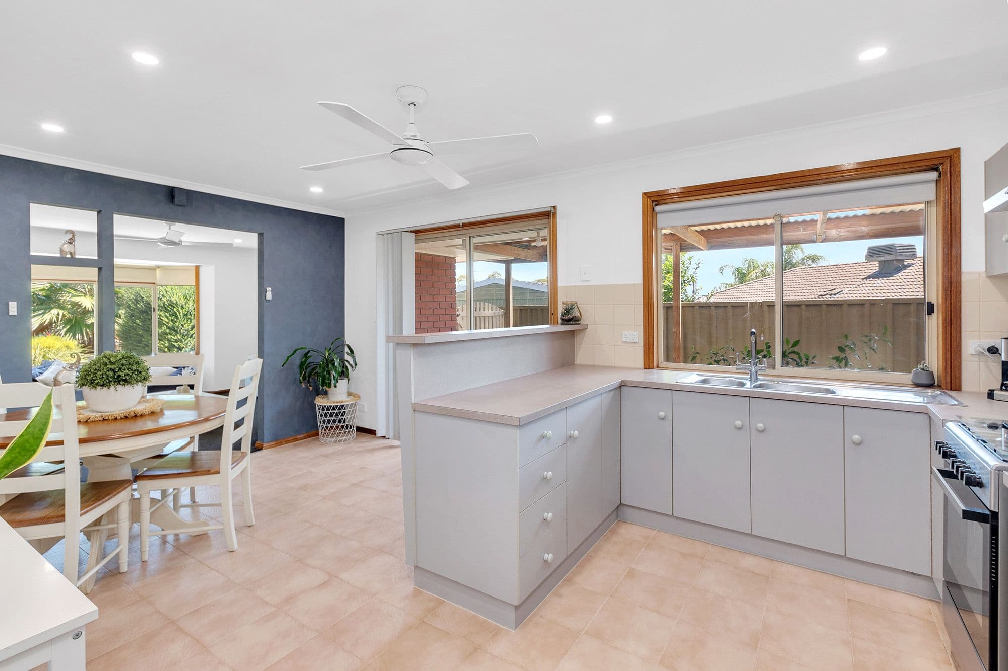 6 Perre Drive, Craigmore SA 5114, Craigmore - Thumbnail 2