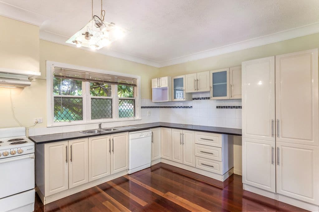 9 Drayton Road, Harristown QLD 4350, Harristown - Thumbnail 3