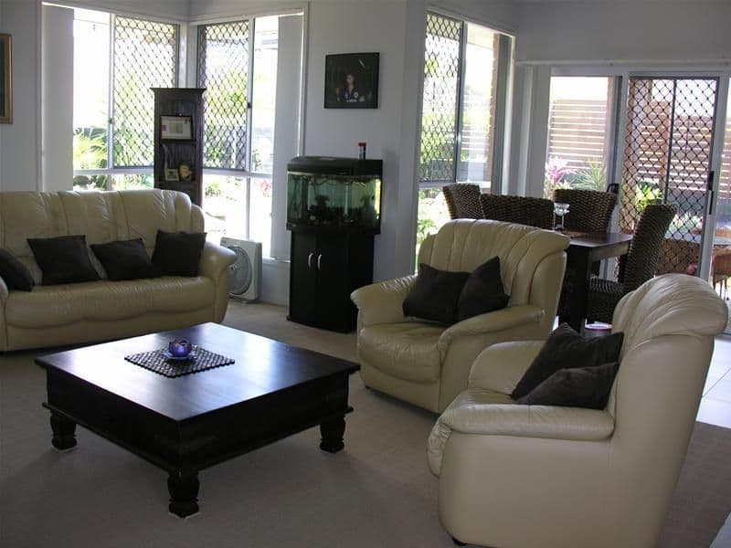 11b Abbey Rose Way, NERANG QLD 4211, Nerang - Thumbnail 2