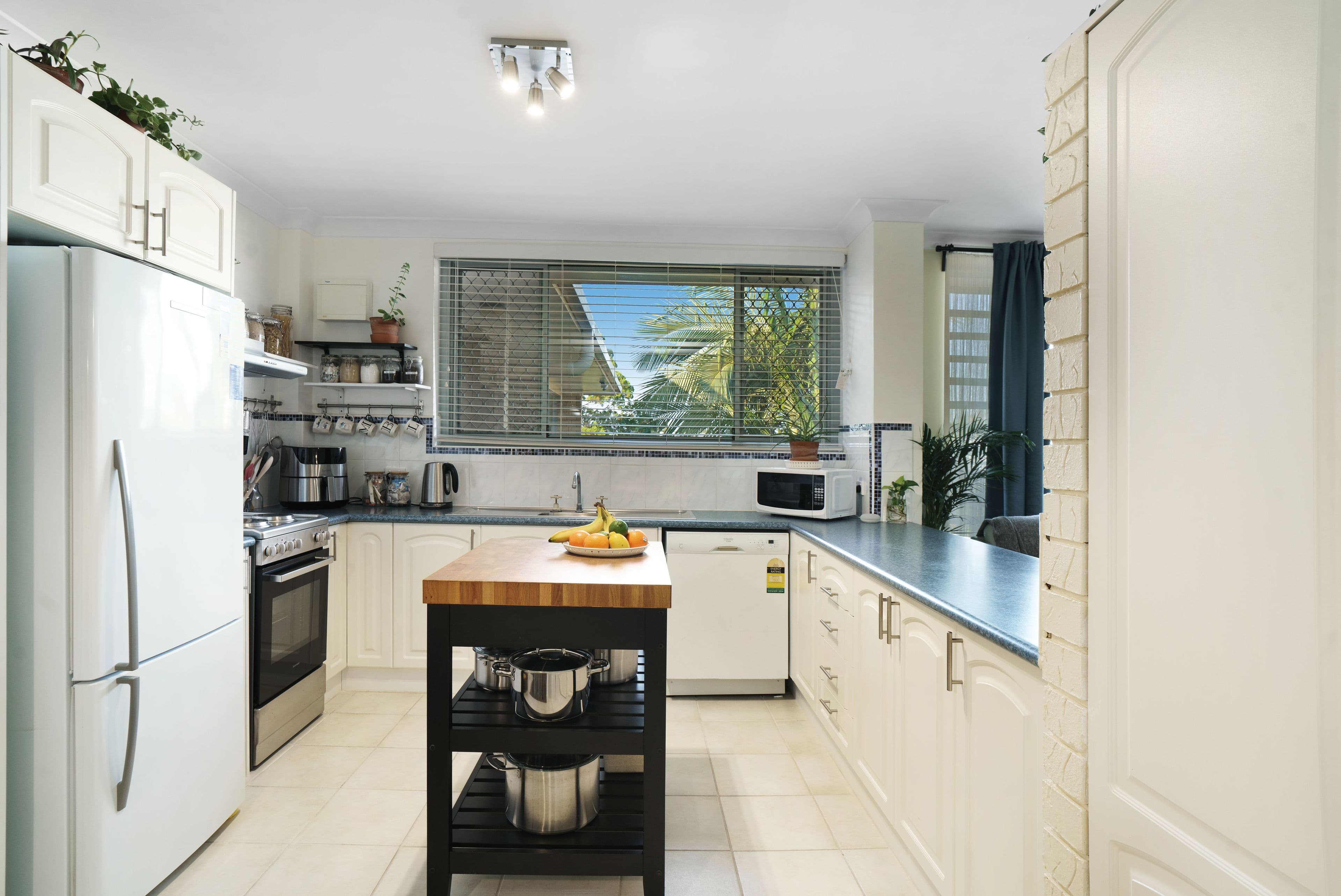 16 Bestman Avenue, Bongaree QLD 4507, Bongaree - Thumbnail 6