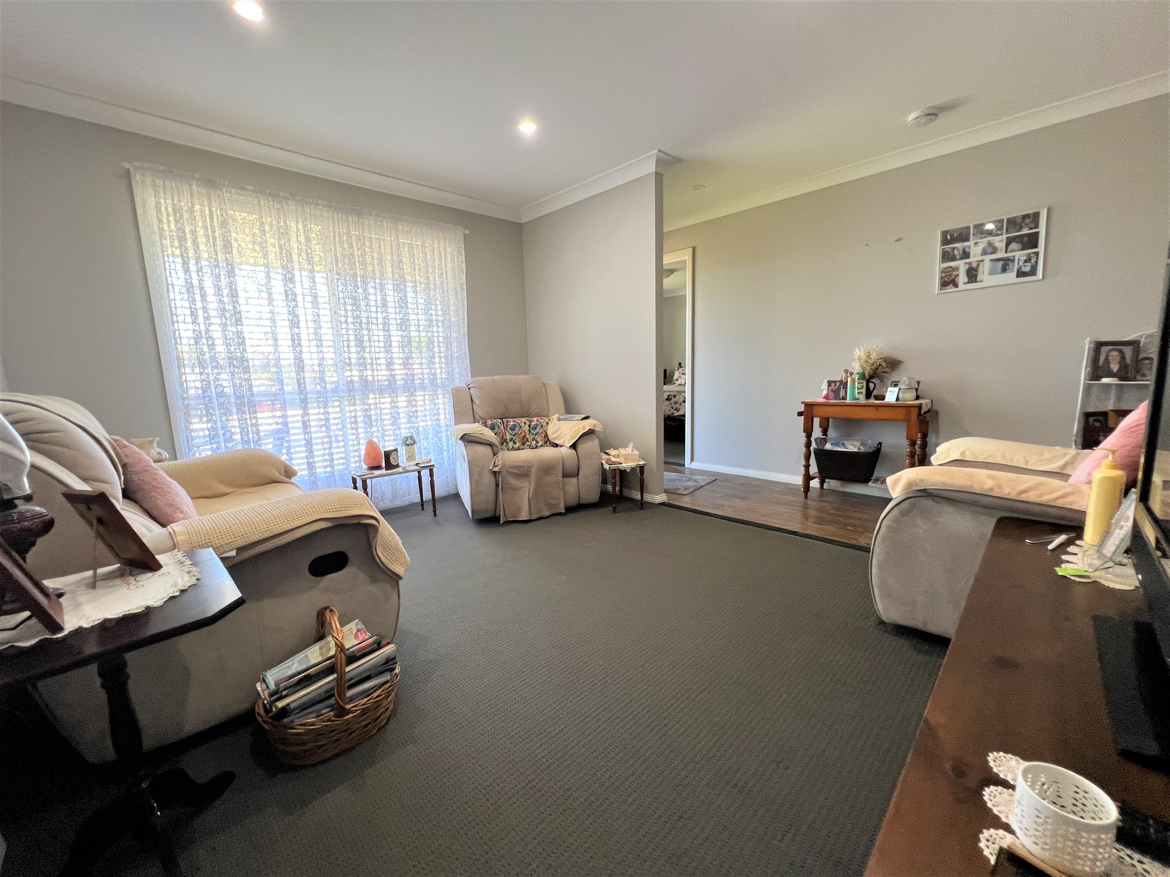 11 Molloy Place, Young NSW 2594, Young - Thumbnail 7