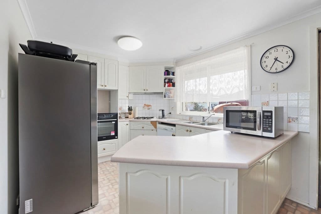 29 Richmond Crescent, Werribee VIC 3030, Werribee - Thumbnail 6