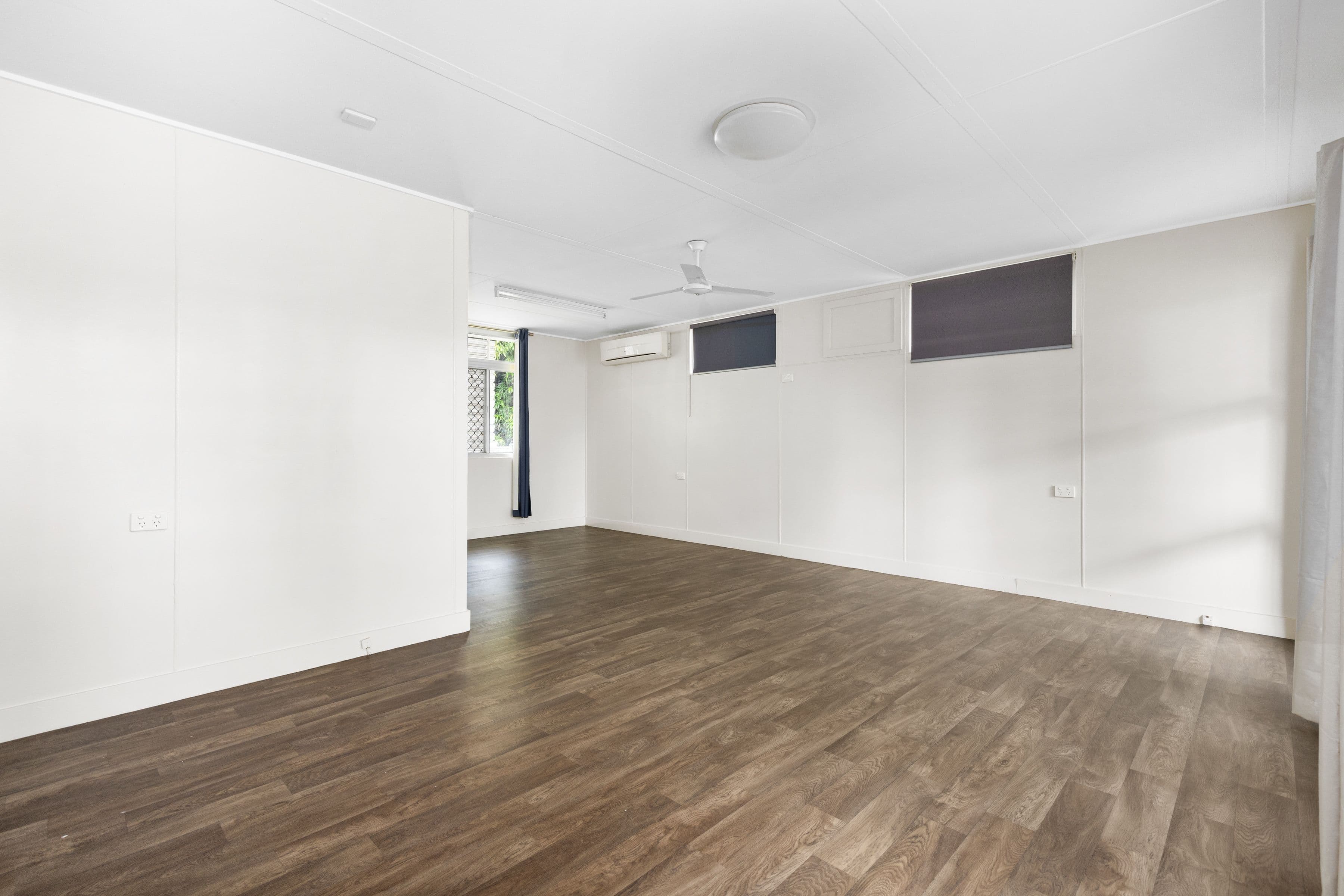 109 Retro Street, Emerald QLD 4720, Emerald - Thumbnail 6