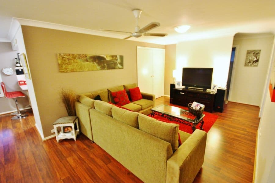 37 McNarry Place, YOUNG NSW 2594, Young - Thumbnail 2