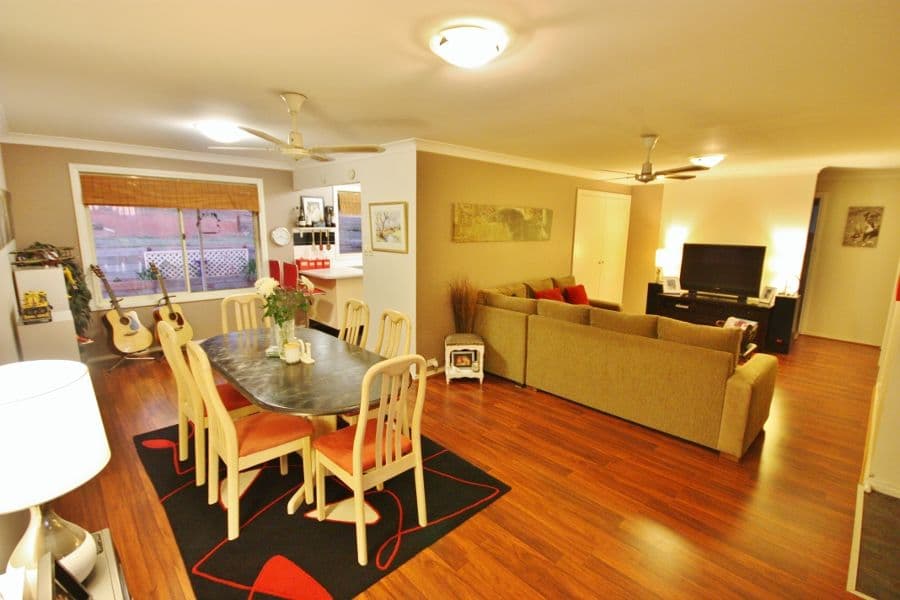 37 McNarry Place, YOUNG NSW 2594, Young - Thumbnail 6