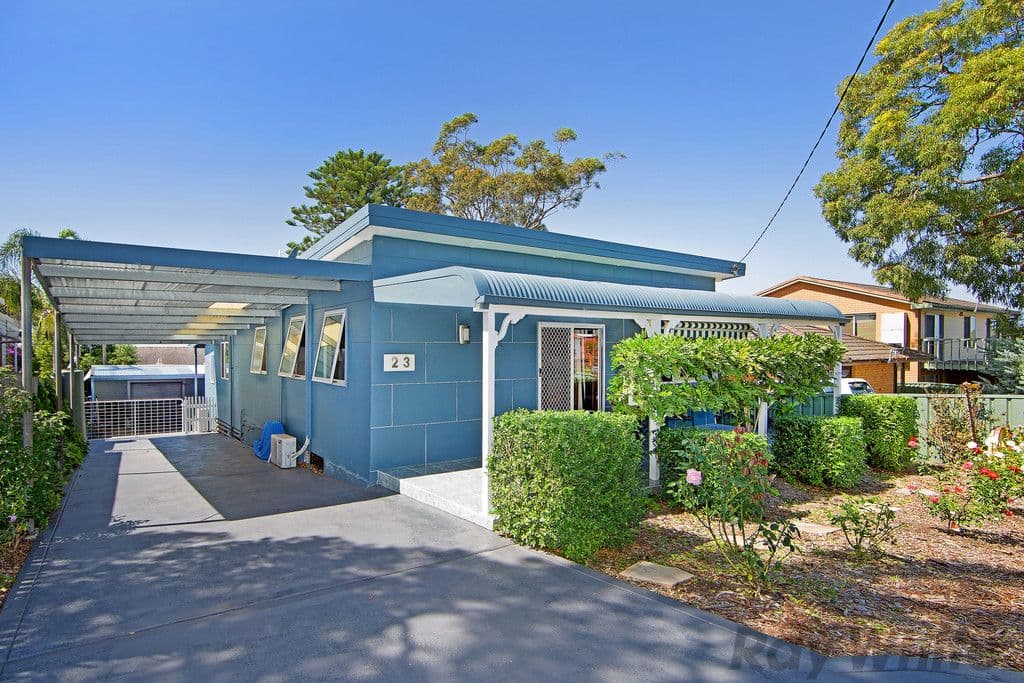 23 Woolana Avenue, Budgewoi - Image 1