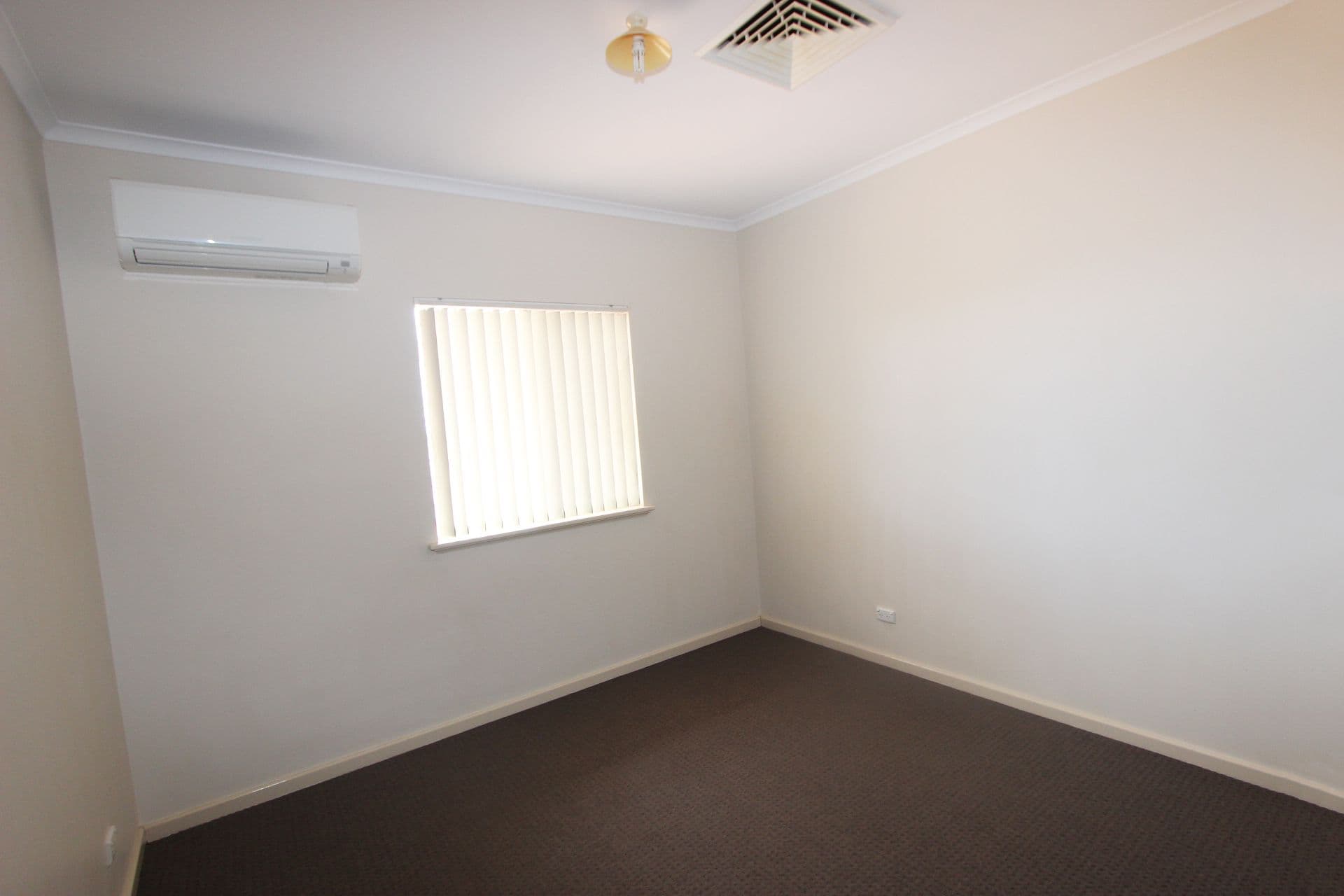 13 Pelusey Way, Nickol WA 6714, Nickol - Thumbnail 4