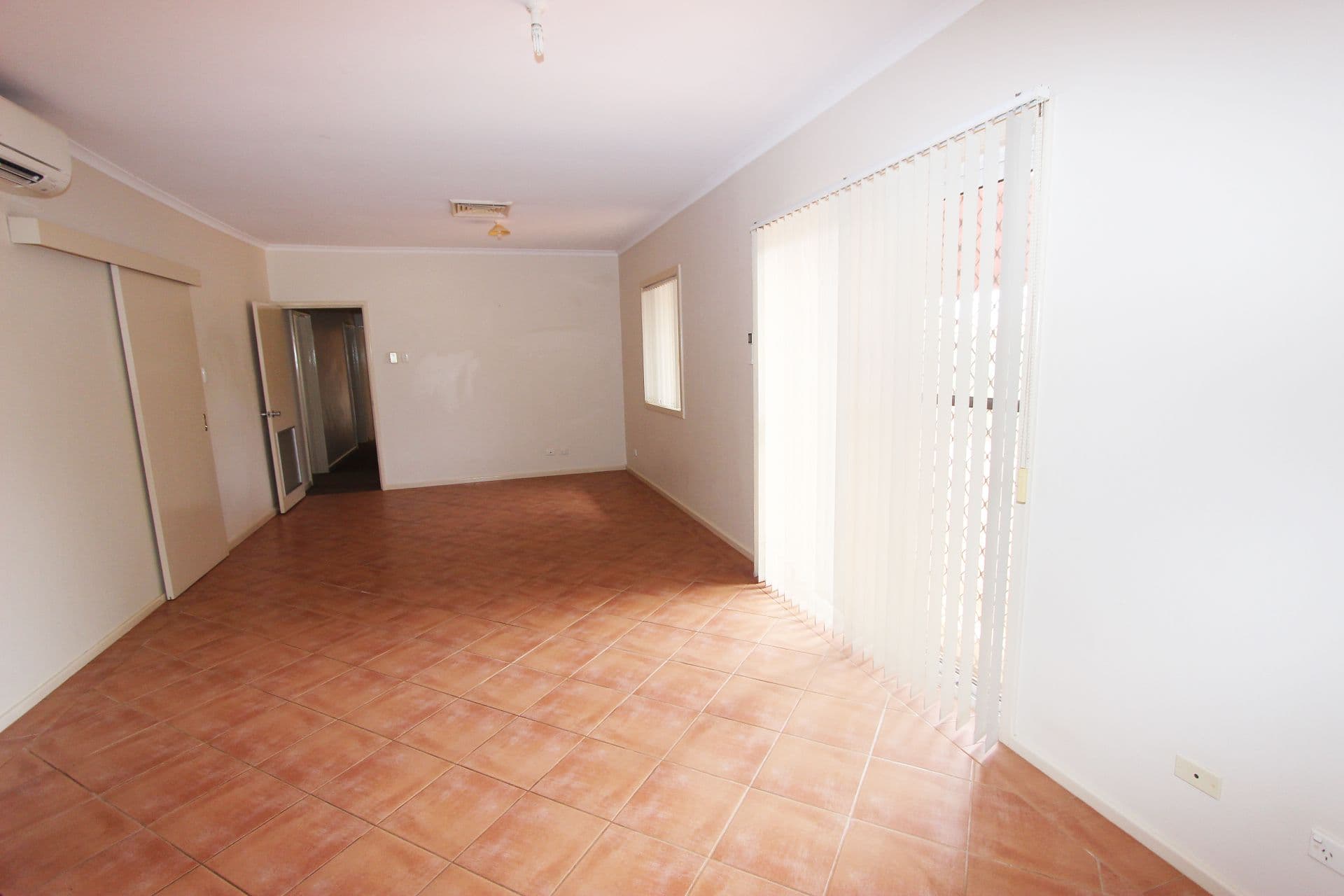 13 Pelusey Way, Nickol WA 6714, Nickol - Thumbnail 7