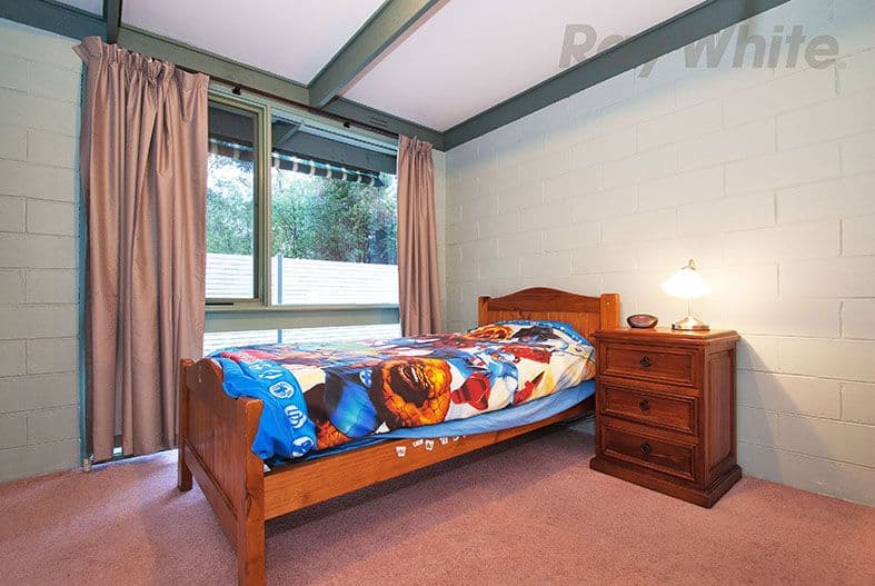 99 STRADBROKE Road, Montrose VIC 3765, Montrose - Thumbnail 6