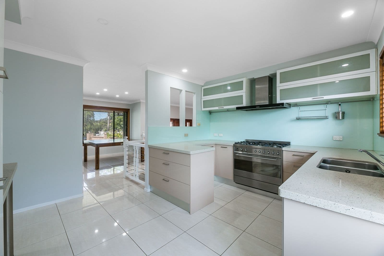 12 Jilpangi Crescent, Ashmore QLD 4214, Ashmore - Thumbnail 7