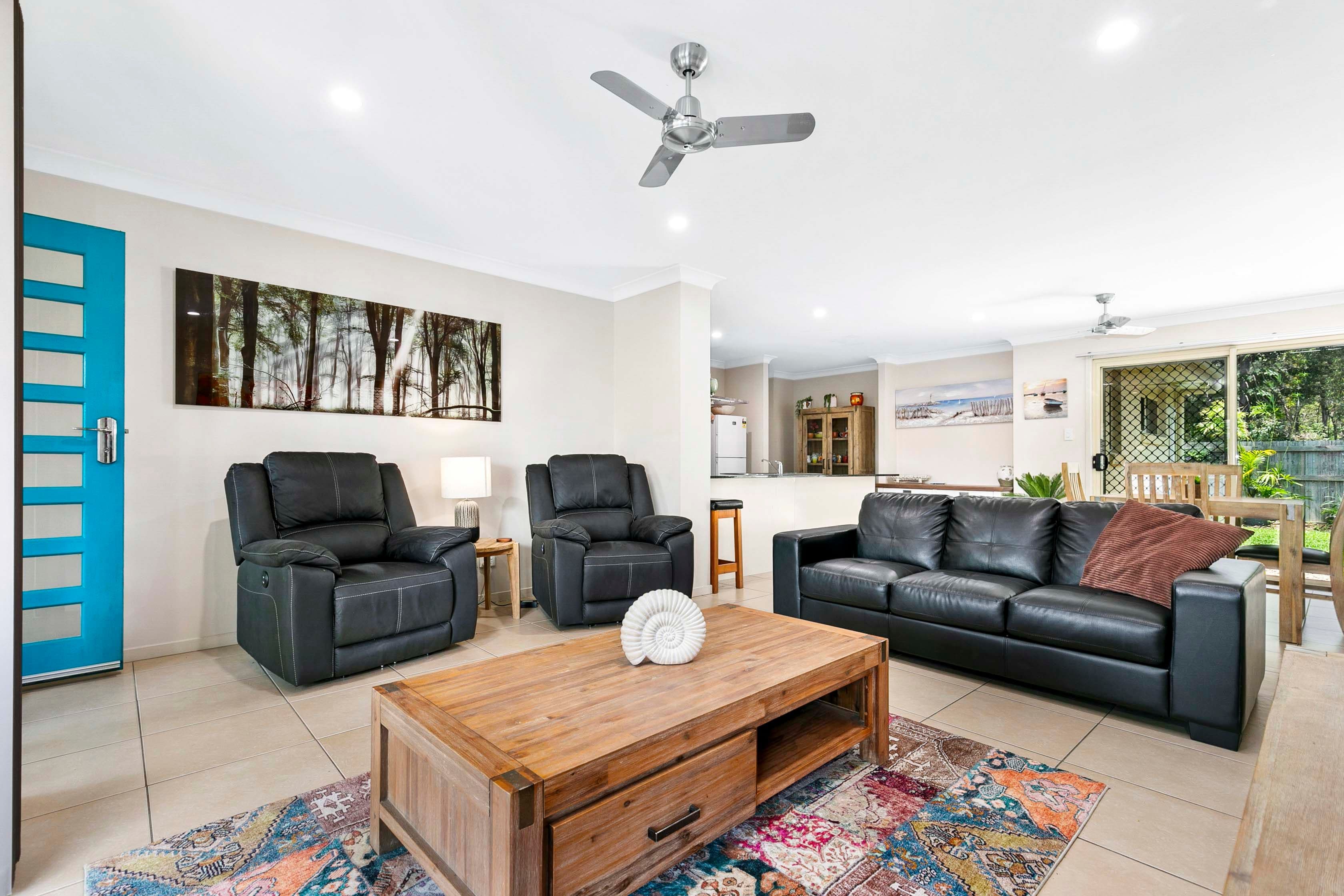 21 Oyster Court, Toogoom QLD 4655, Toogoom - Thumbnail 2