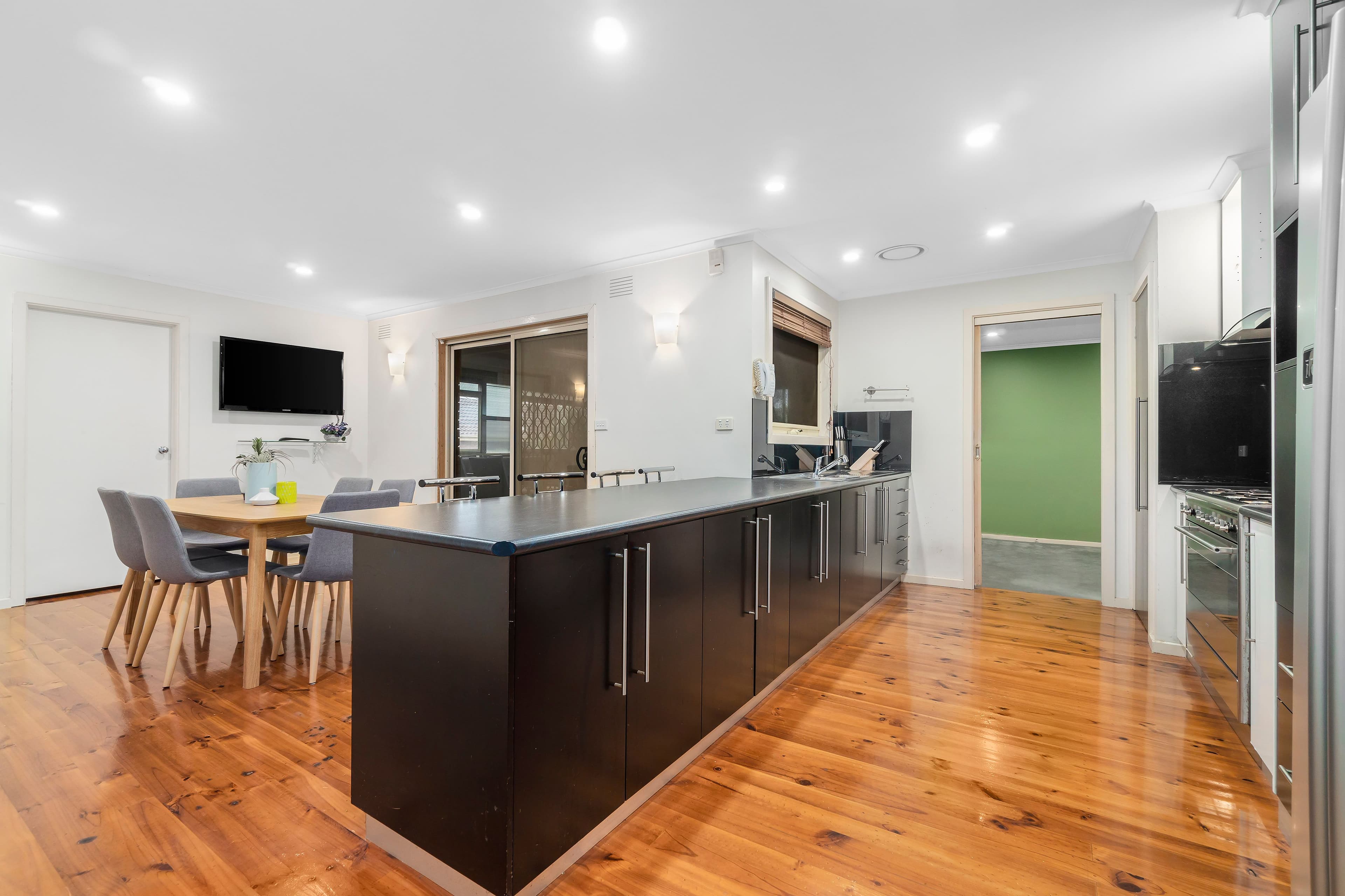 3 Breamlea Court, Dandenong North VIC 3175, Dandenong North - Thumbnail 3
