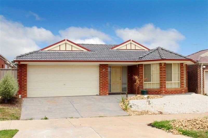27 Heysen Park Way, CAROLINE SPRINGS VIC 3023, Caroline Springs - Image 1
