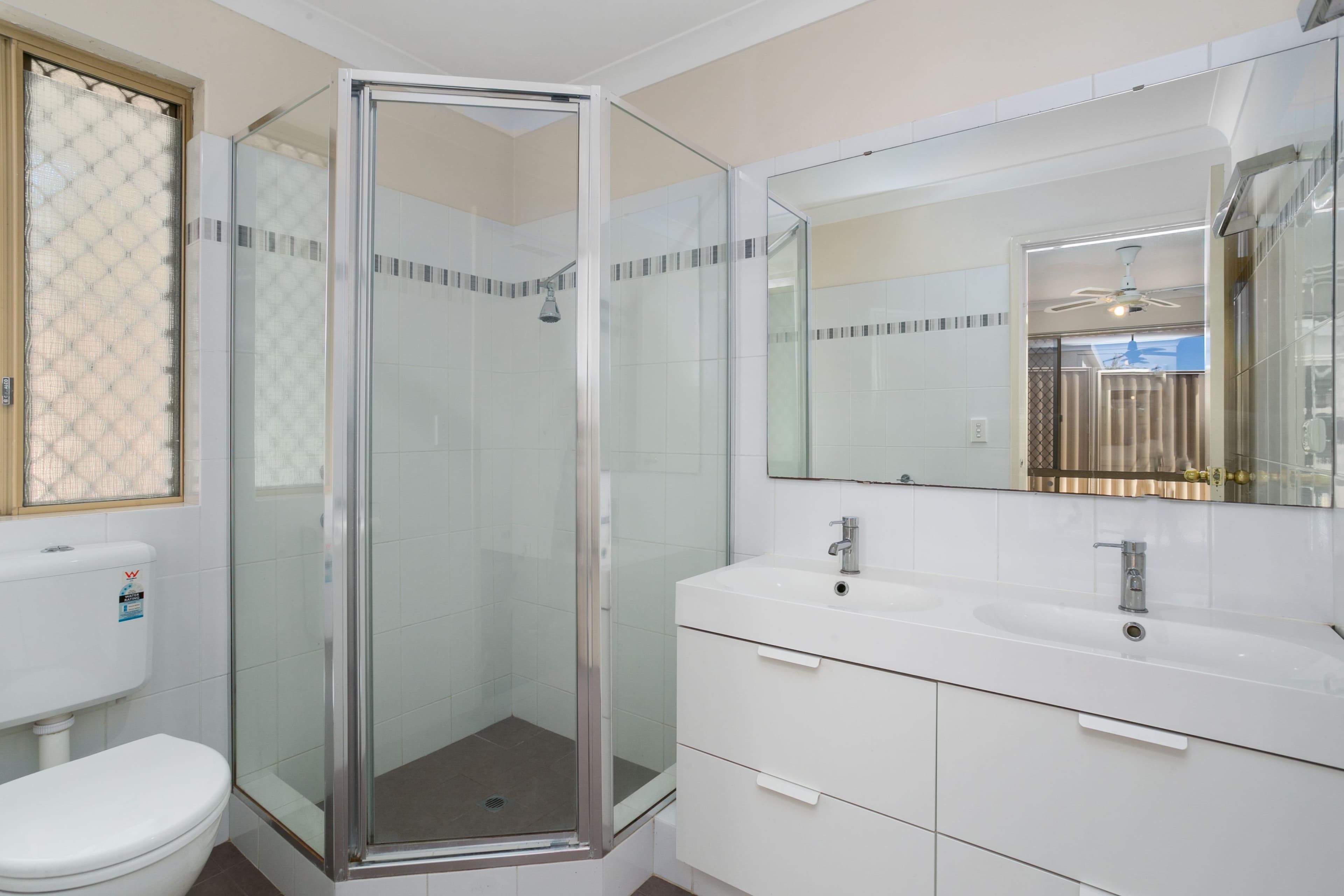 12 Caroline Green, Marangaroo WA 6064, Marangaroo - Thumbnail 7