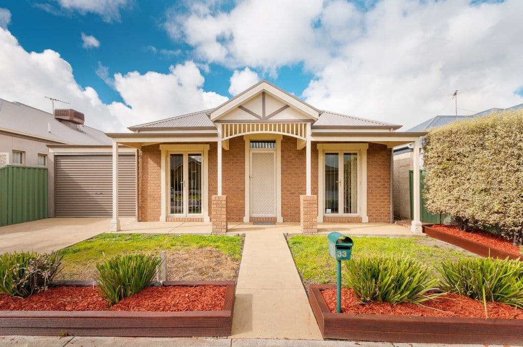 33 Hurlingham Way, CRAIGIEBURN VIC 3064, Craigieburn - Image 1