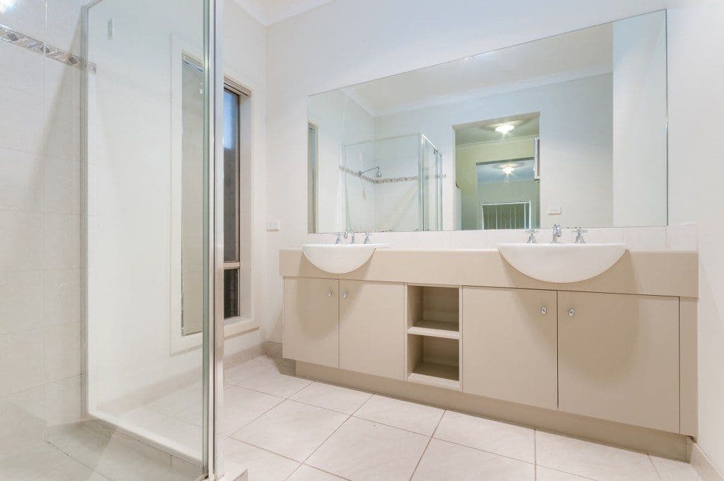 33 Hurlingham Way, CRAIGIEBURN VIC 3064, Craigieburn - Thumbnail 7